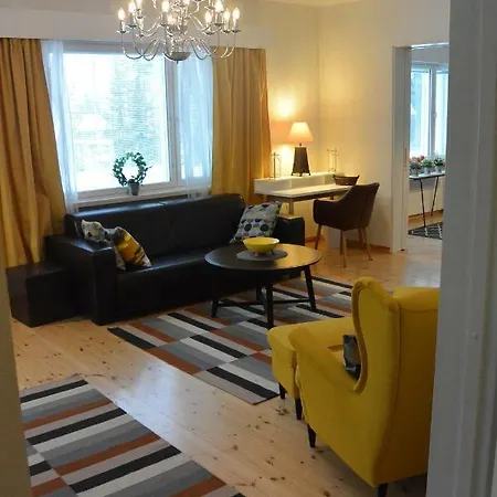 Villa Klubiranta A *